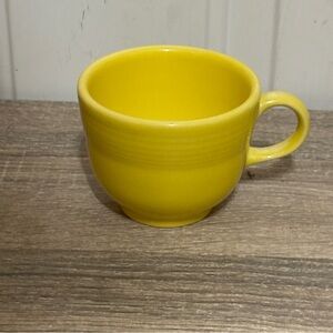 Homer Laughlin Fiesta Ware Sunflower/Daffodil Yellow Tea Cup Coffee Mug USA